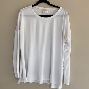 Abercrombie & Fitch flowy semi-transparent blouse